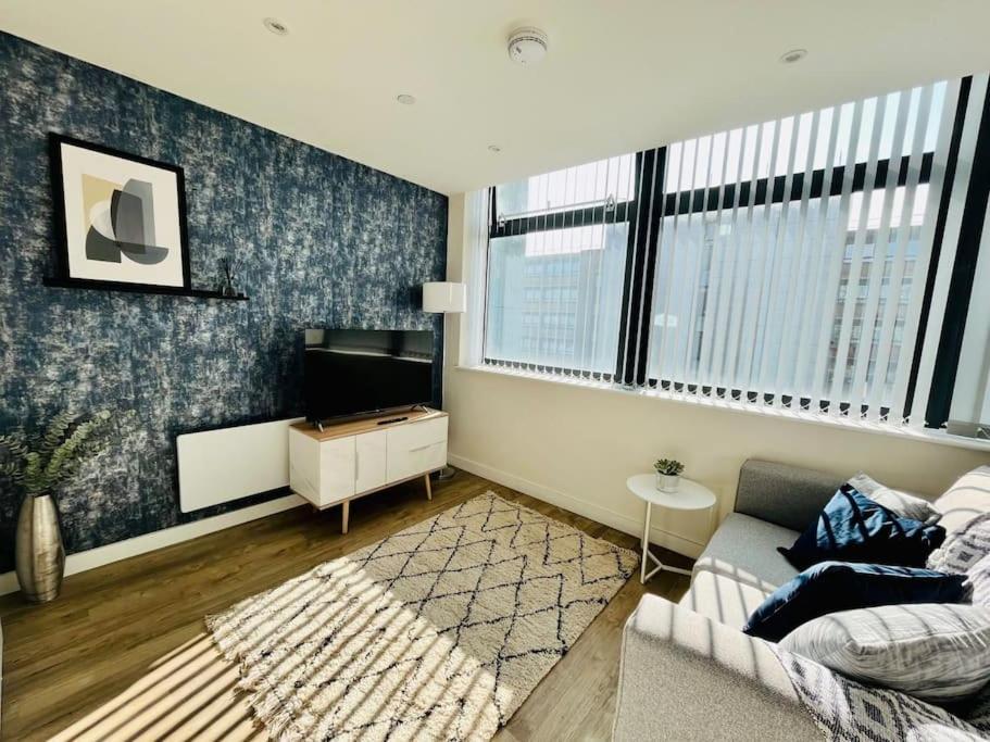 Stunning One Bedroom Apartment In Old Trafford Μάντσεστερ Εξωτερικό φωτογραφία